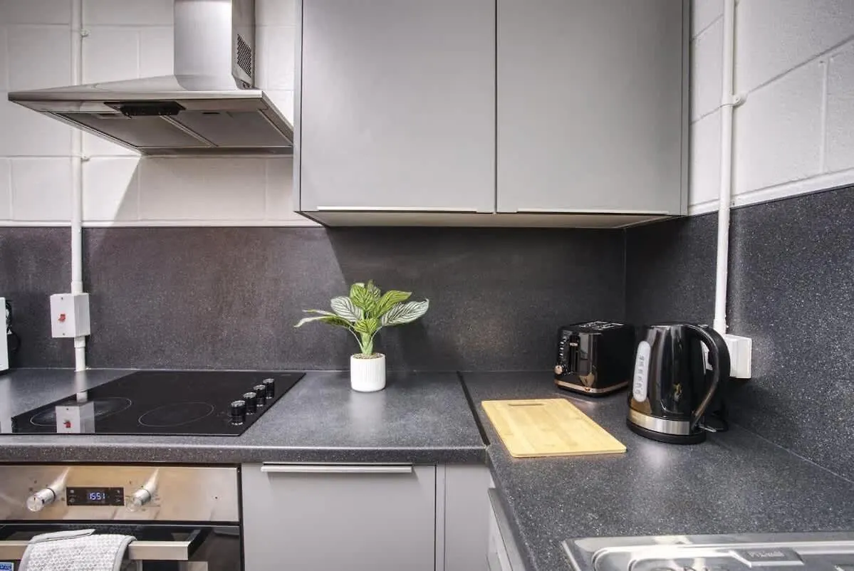 שפילד 1Br City Centre Apt, Self Check In, Wifi, By Derbnb